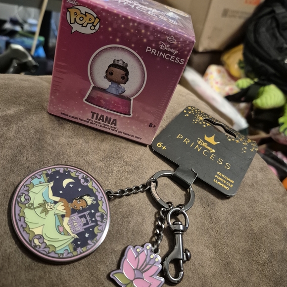 Loungefly Disney Princess Tiana Green Backpack - Picture 2 of 2